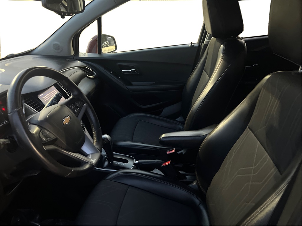 2021 Chevrolet Trax LT photo 9
