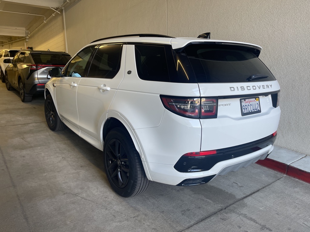 2025 Land Rover Discovery Sport S photo 4