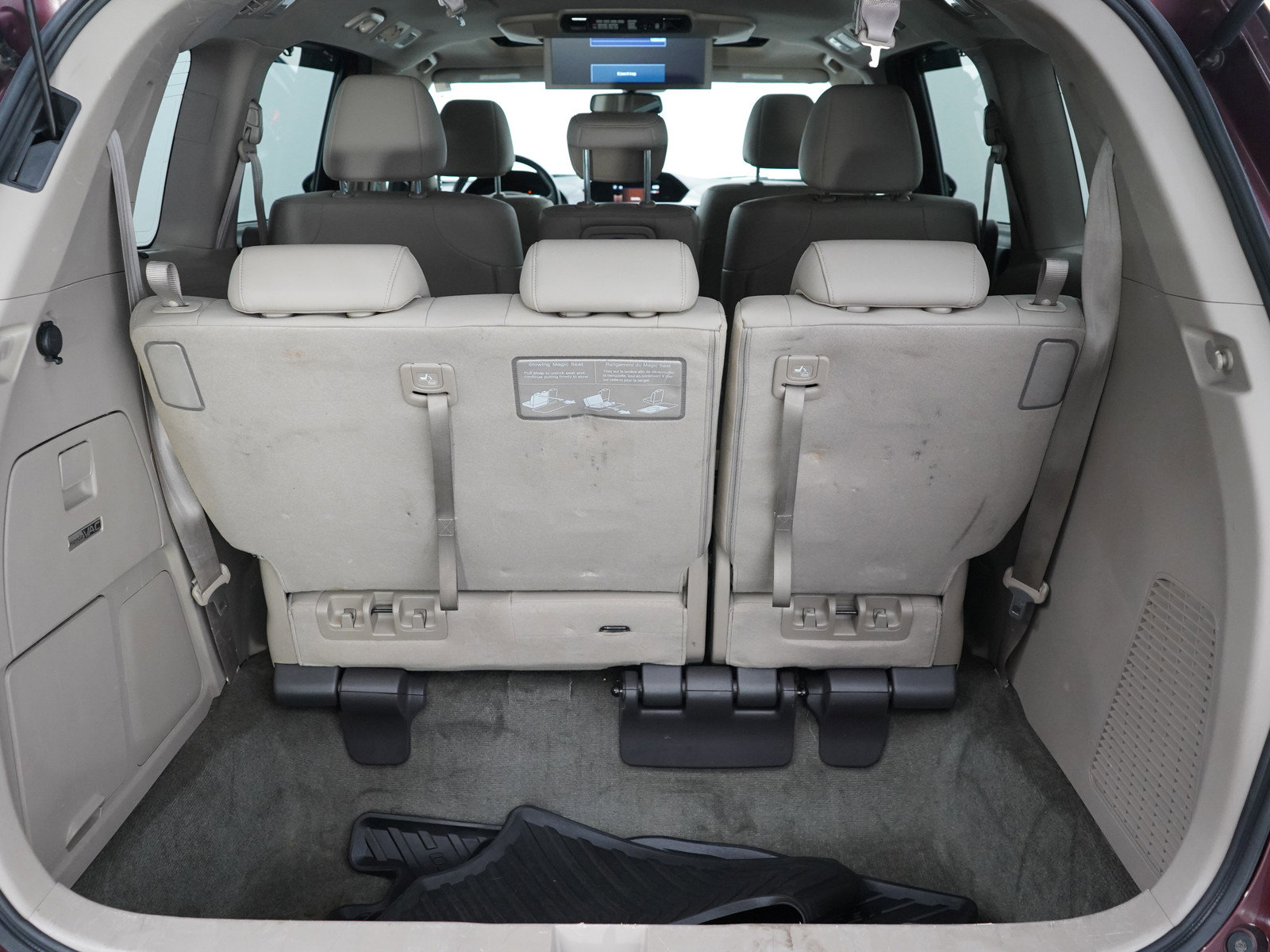 2017 Honda Odyssey Touring Elite photo 9