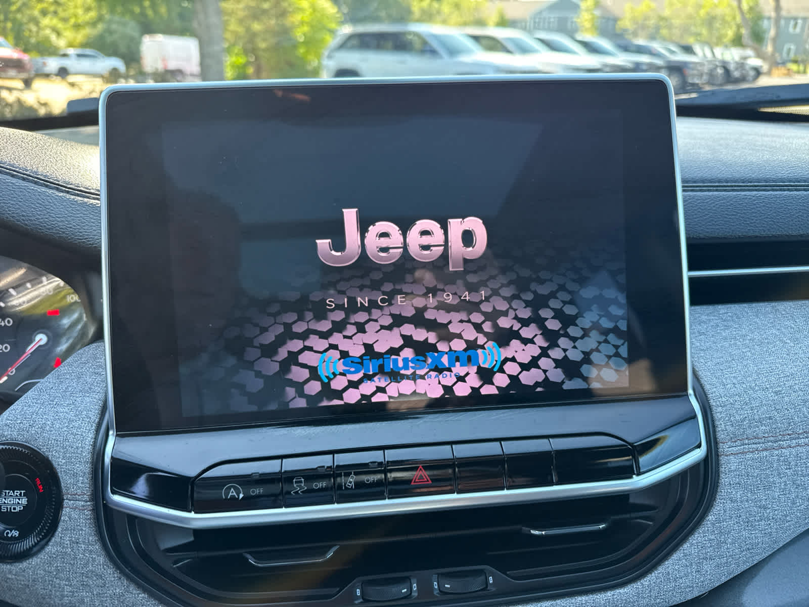 2022 Jeep Compass Latitude Lux Altitude photo 11