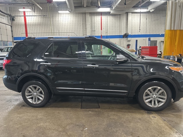 Used 2014 Ford Explorer XLT with VIN 1FM5K8D85EGA32791 for sale in Apple Valley, Minnesota