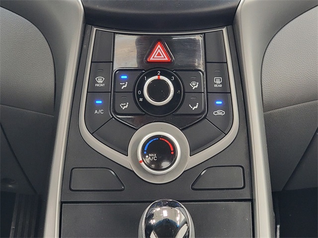2016 Hyundai Elantra SE photo 22