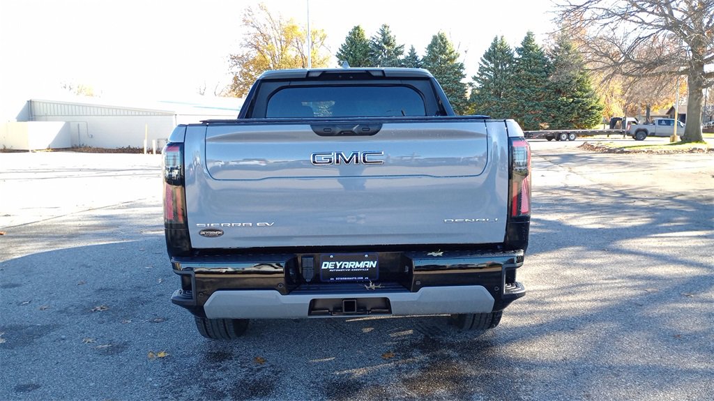2024 Gmc Sierra EV Denali Edition 1 photo 2
