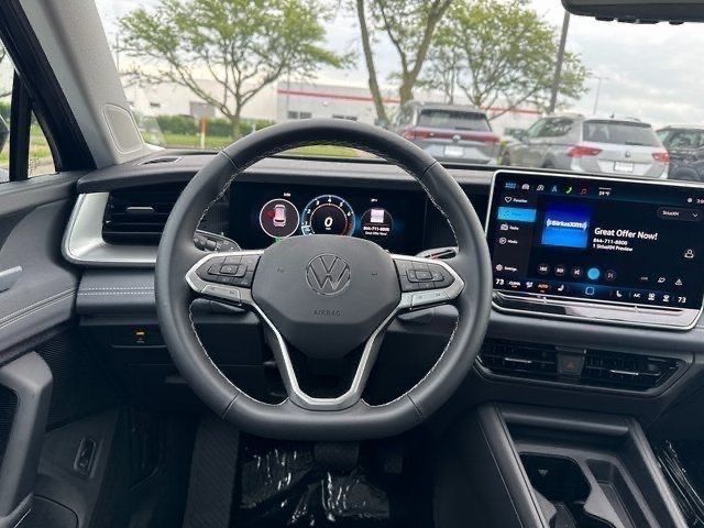 2025 Volkswagen Tiguan SE photo 20