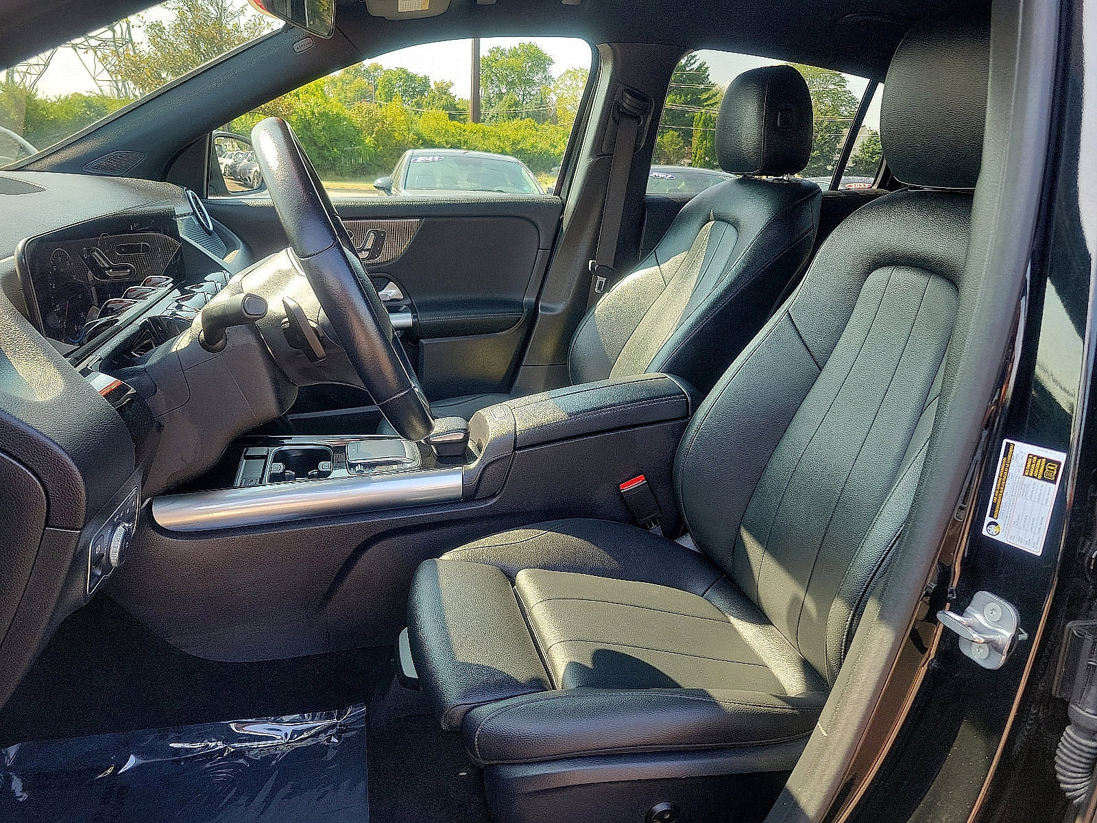 2023 Mercedes Benz GLA 250 4MATIC photo 13