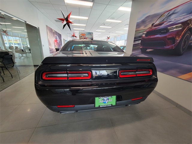 2023 Dodge Challenger R/T Scat Pack Widebody photo 6
