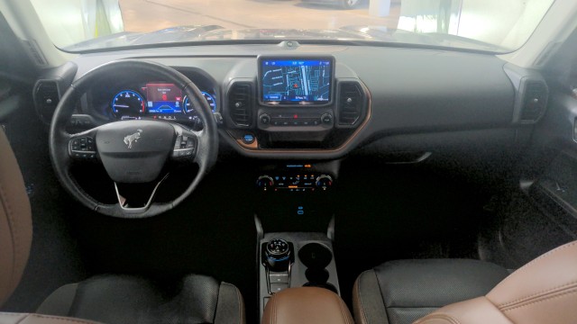 Used 2022  Ford Outer Banks image 25