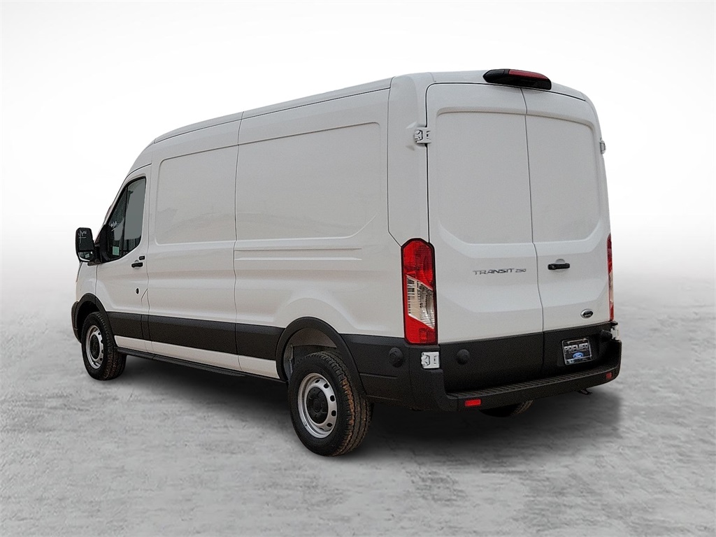 2025 Ford Transit Cargo Van photo 4