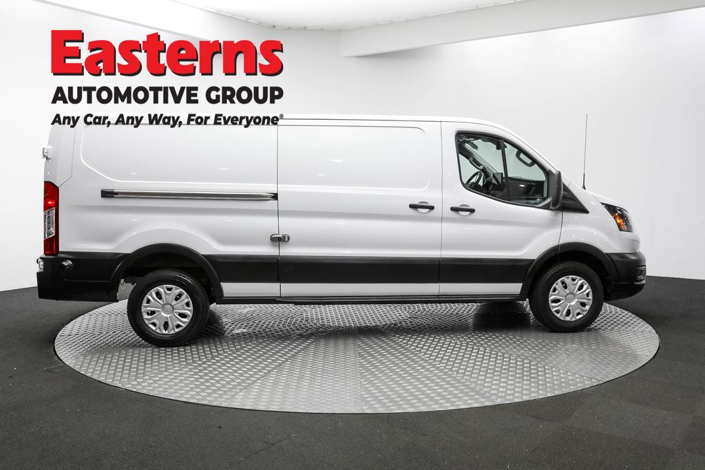 2023 Ford Transit photo 3