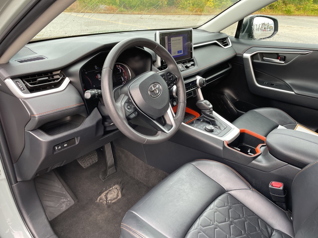 2023 Toyota RAV4 Adventure photo 4