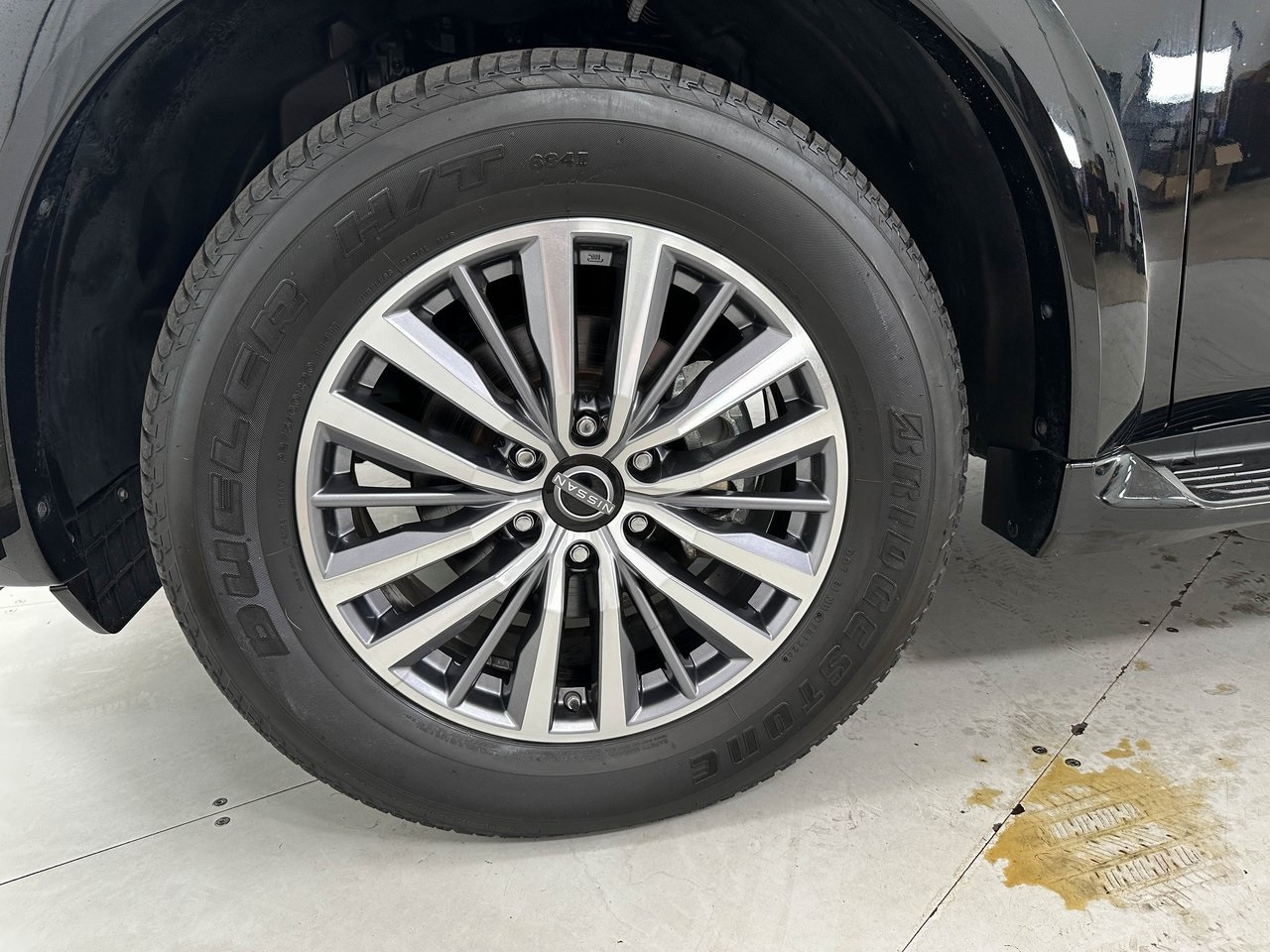 2024 Nissan Armada SL photo 28
