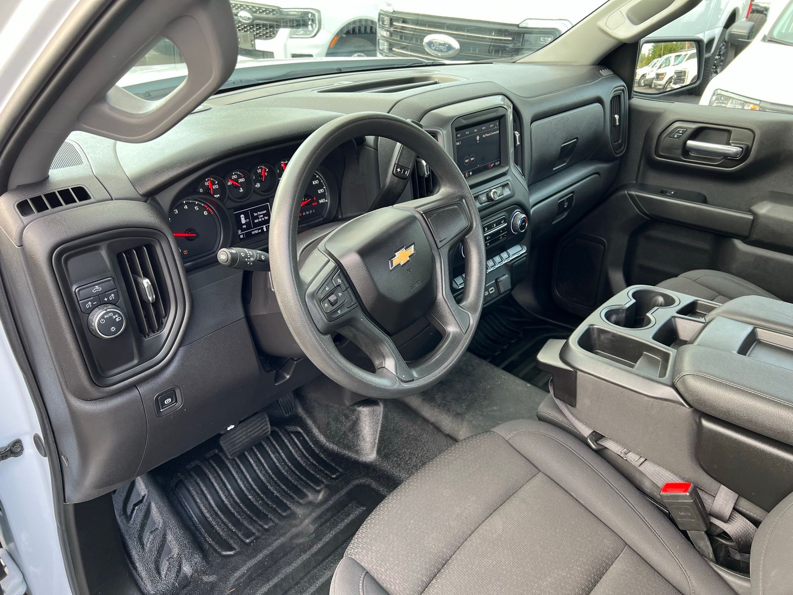 2024 Chevrolet Silverado 1500 photo 11