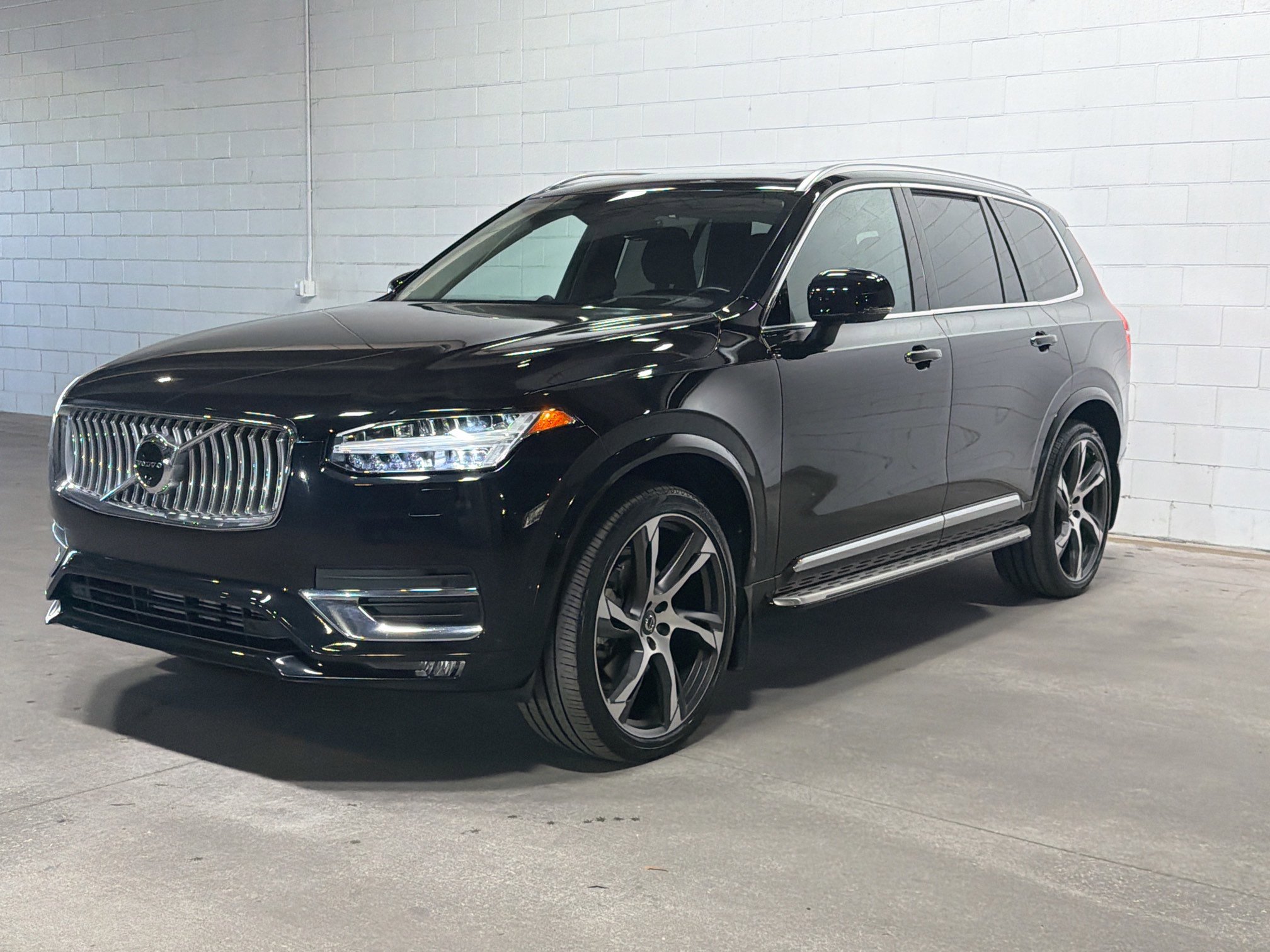 2021 Volvo XC90 Inscription's photo