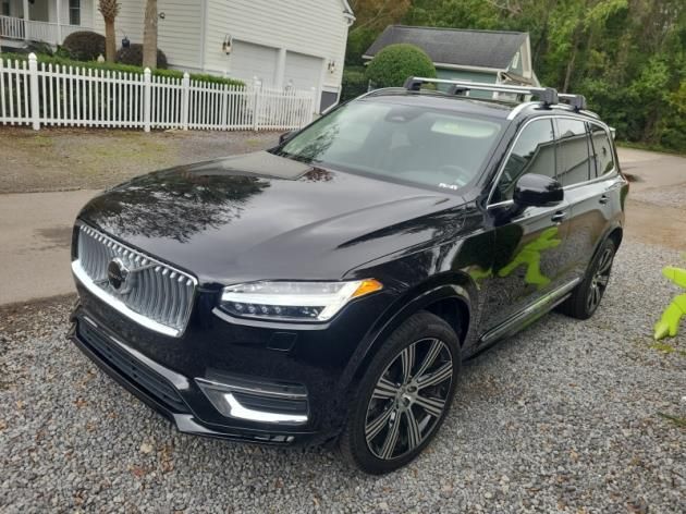2024 Volvo XC90 Plus's photo