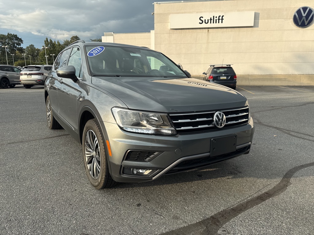 2018 Volkswagen Tiguan SE photo 3