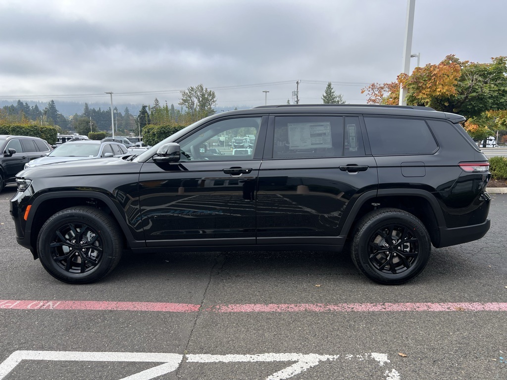 2025 Jeep Grand Cherokee Altitude X photo 4