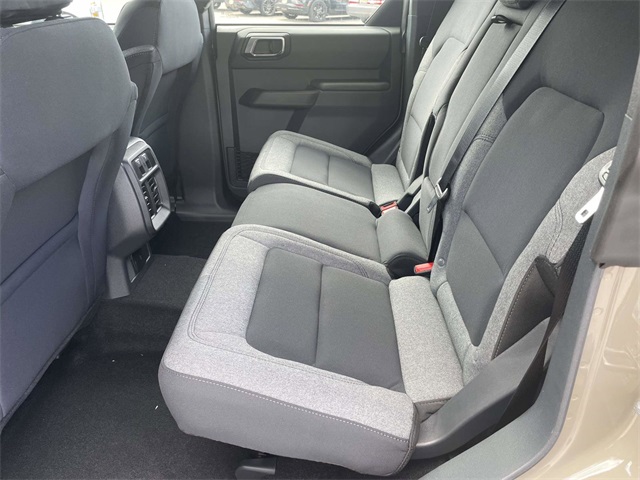 2025 Ford Bronco Base photo 4