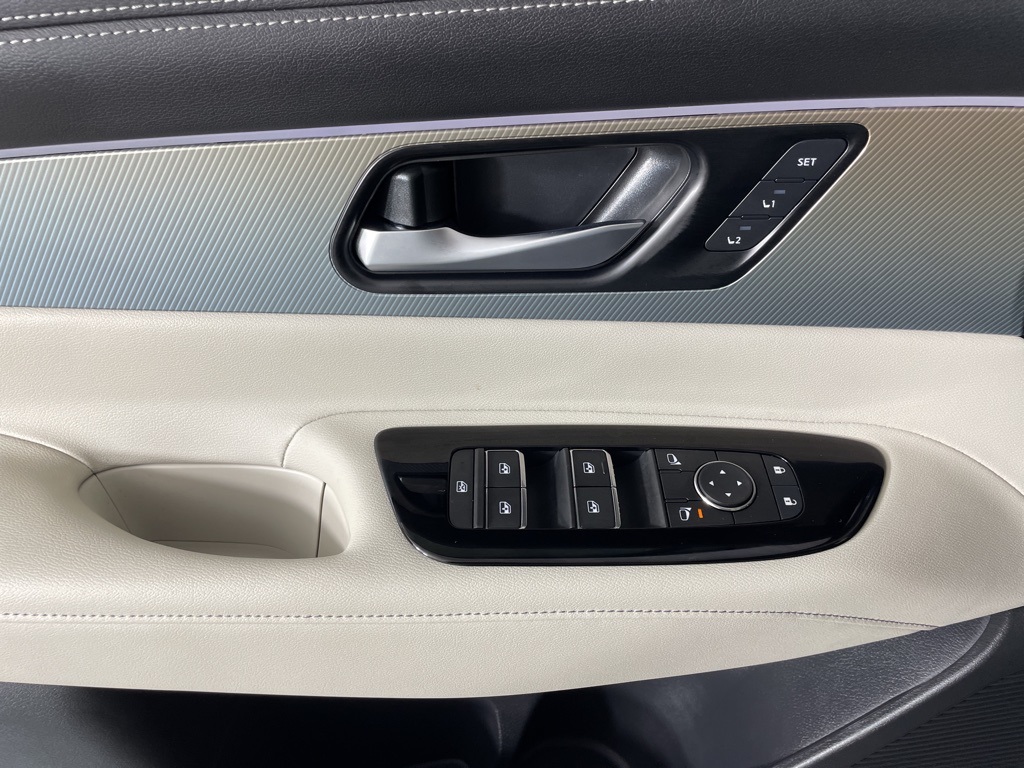 2025 Nissan Murano SL photo 19