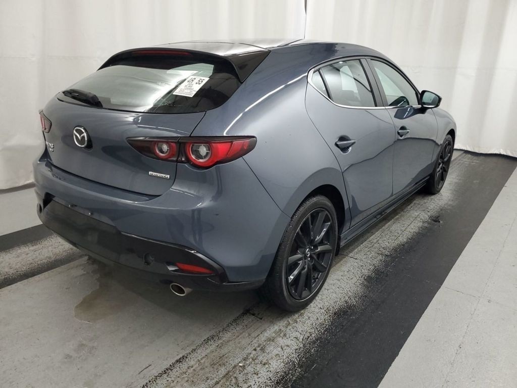 2024 Mazda Mazda3 2.5 s Carbon photo 4