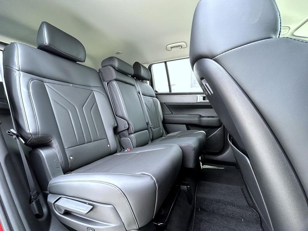 2025 Hyundai Santa Fe SEL photo 19