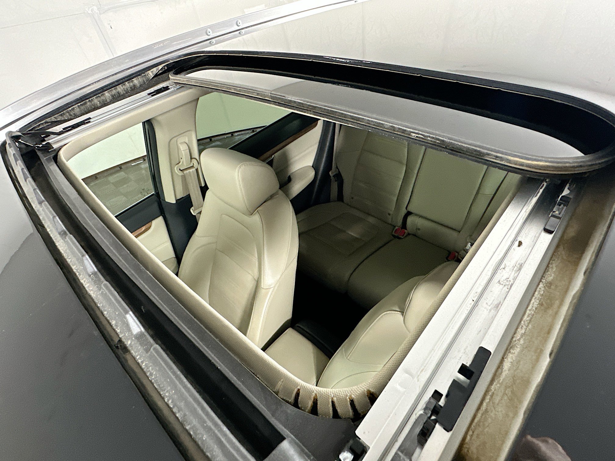 2018 Honda CR-V Touring photo 21