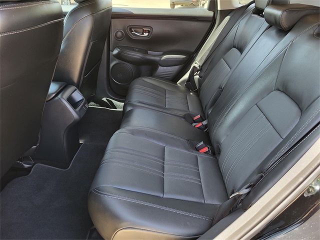 2025 Honda HR-V EX-L photo 9