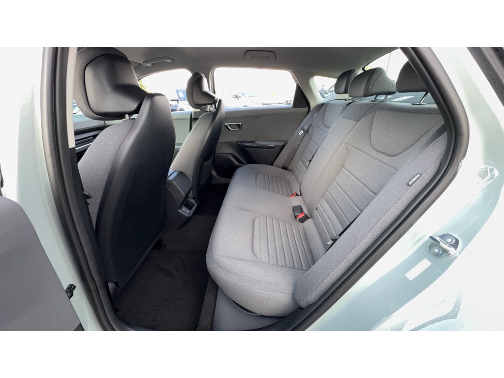 2025 Kia K4 EX photo 23