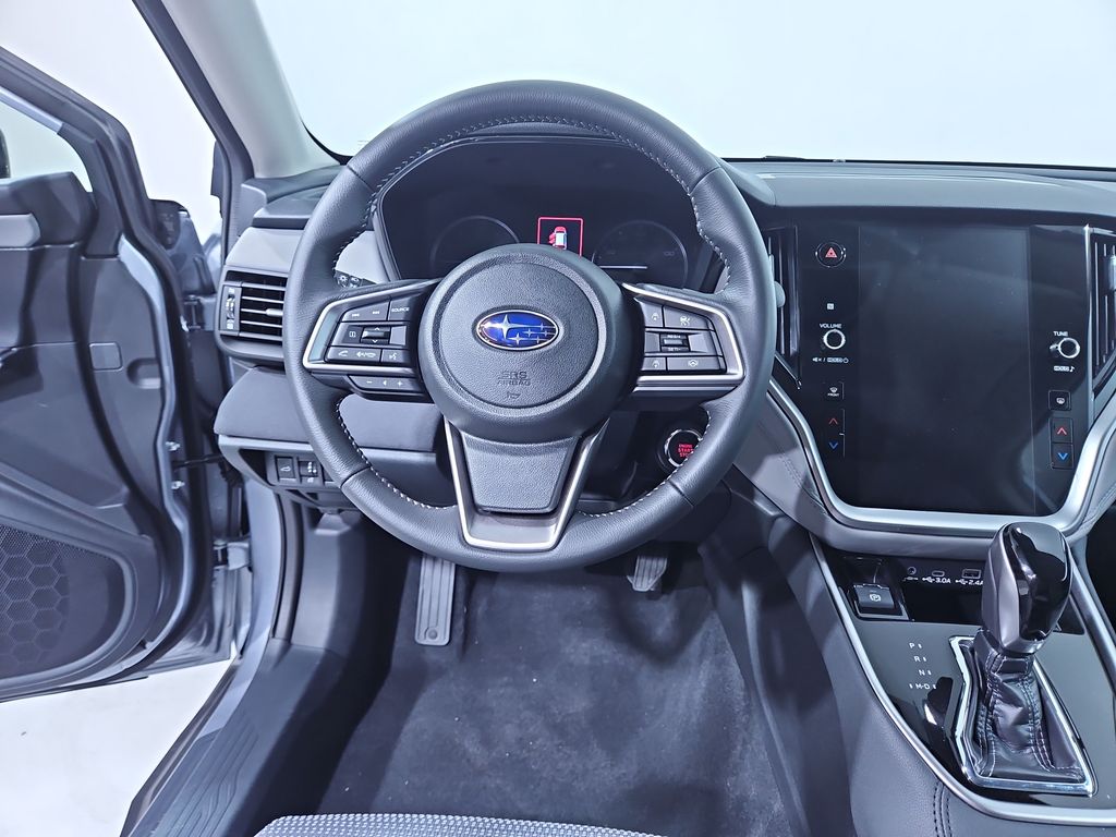 2025 Subaru Outback Premium photo 13