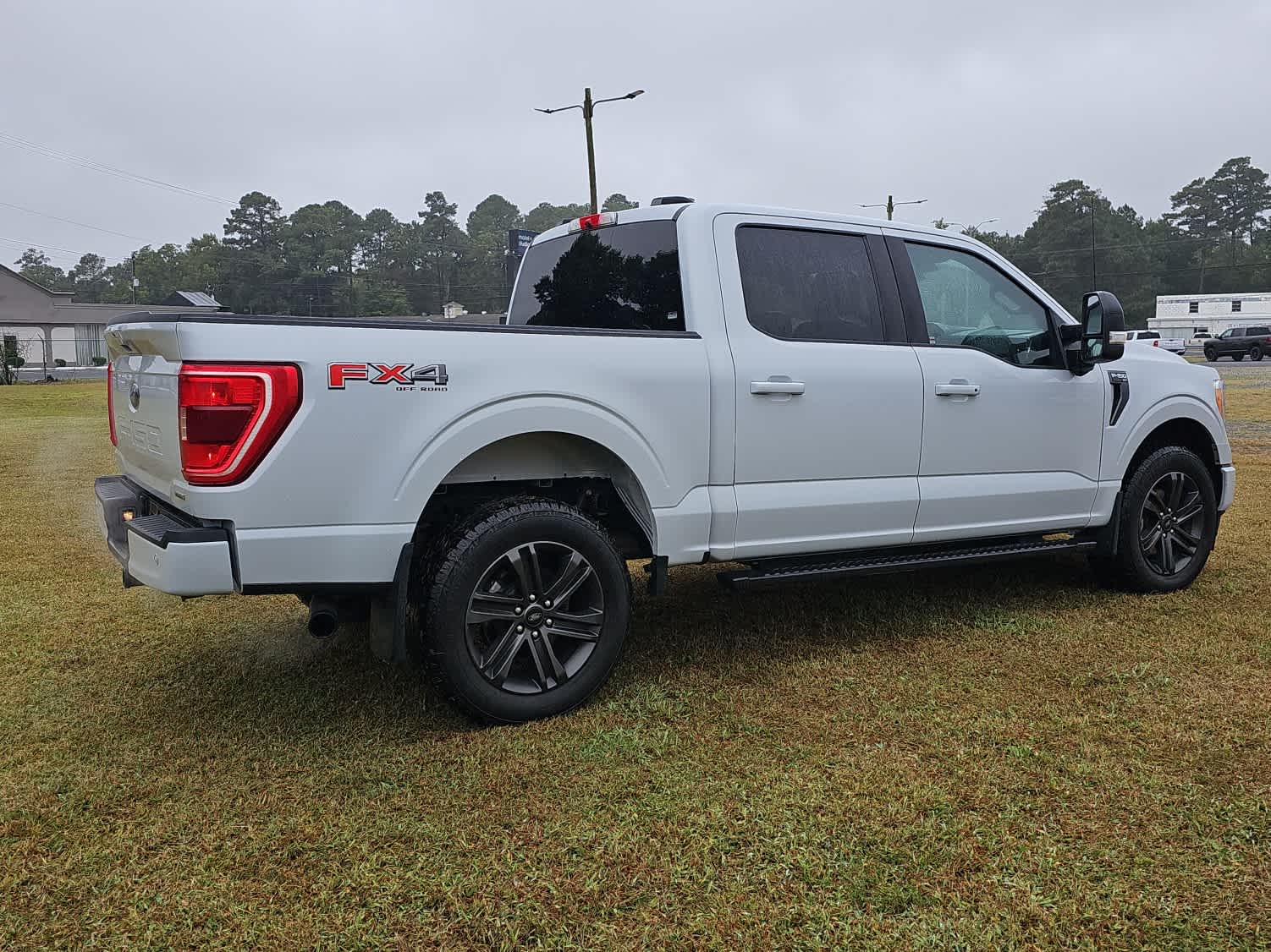 2022 Ford F-150 XLT photo 5