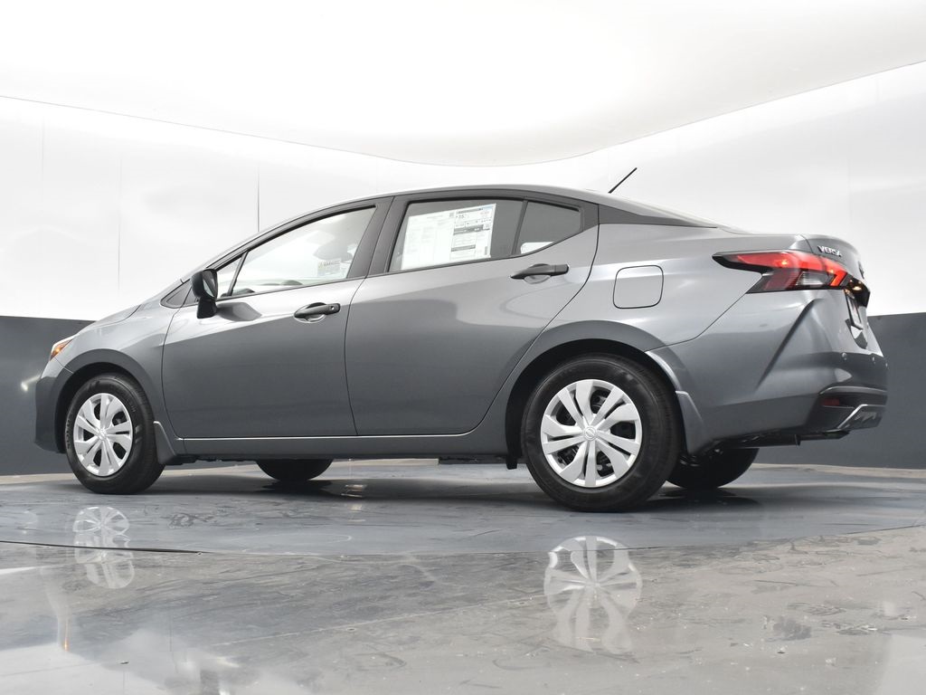 2025 Nissan Versa 1.6 S photo 34