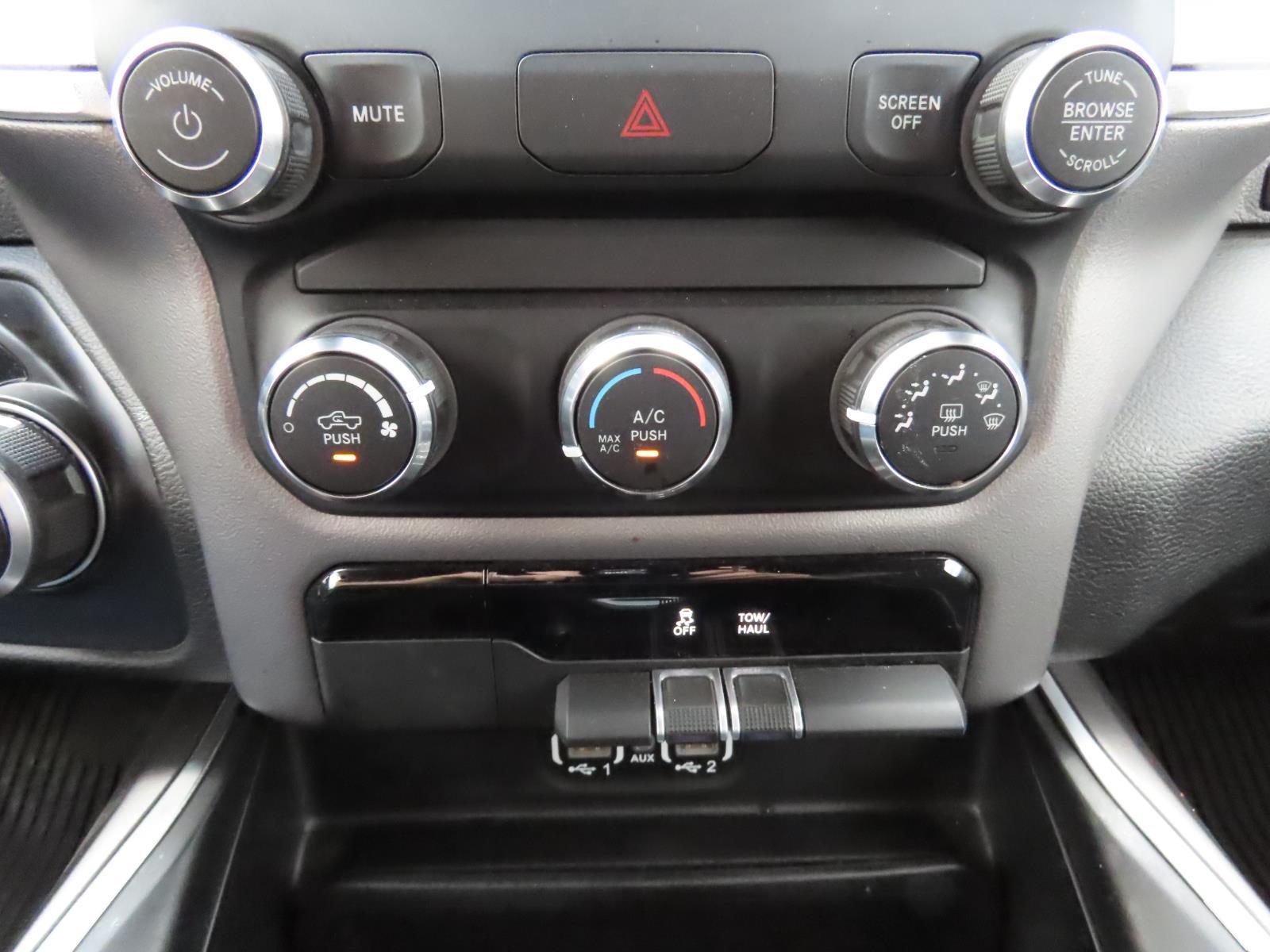 2022 Ram 1500 Lone Star photo 24