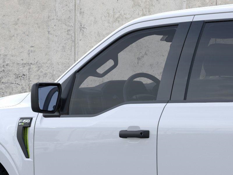 2025 Ford F-150 STX photo 17