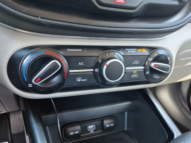 2021 Kia Soul LX photo 14