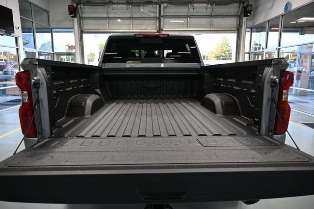 2026 Chevrolet Silverado 2500HD LT photo 4