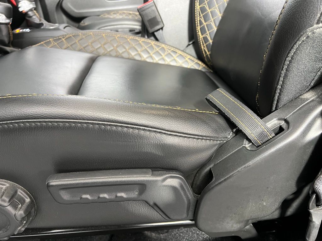 2022 Jeep Wrangler Unlimited Sahara High Altitude 4xe photo 20