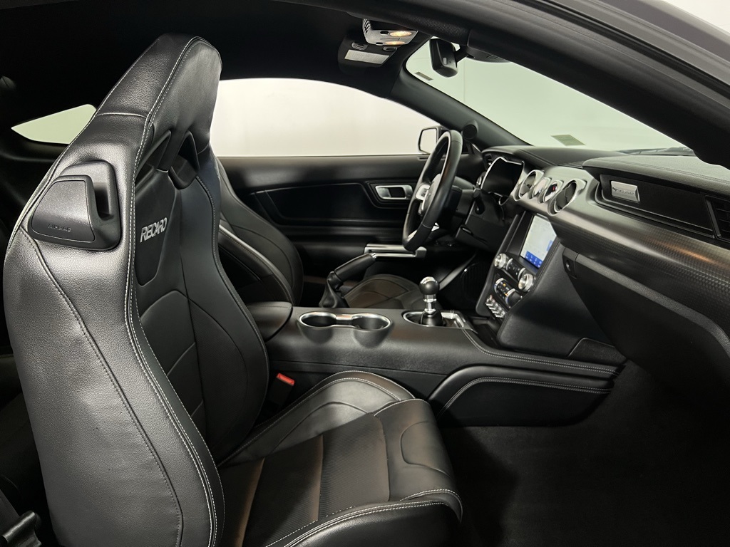 2022 Ford Mustang GT Premium photo 24