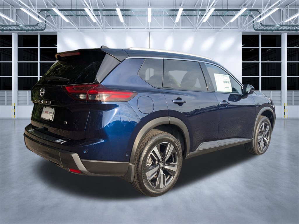 2025 Nissan Rogue SL photo 3