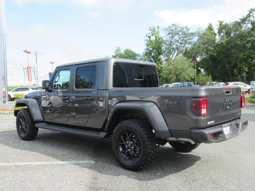 2025 Jeep Gladiator Sport photo 4