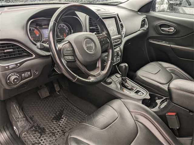 2020 Jeep Cherokee Trailhawk photo 11