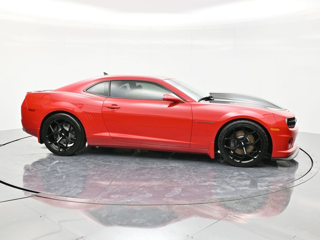 2010 Chevrolet Camaro SS photo 4