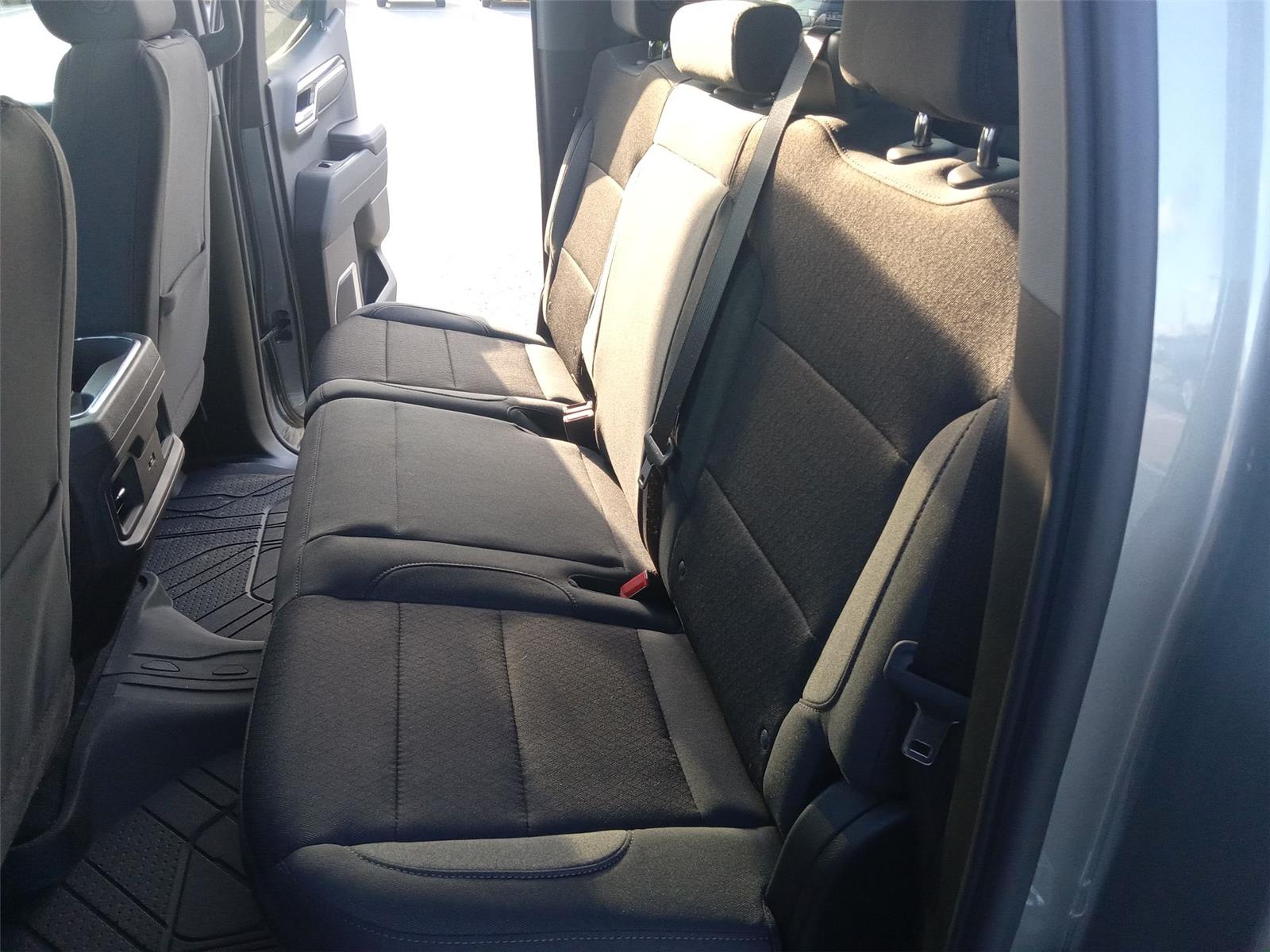 2026 Chevrolet Silverado 1500 LT photo 11