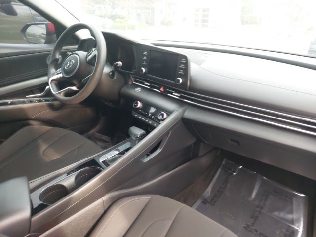 2022 Hyundai Elantra Hybrid Blue photo 12