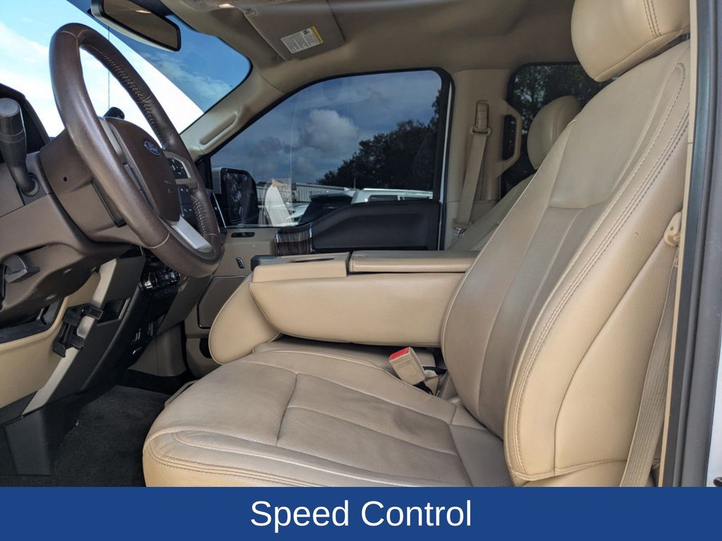 2018 Ford F-150 Lariat photo 13