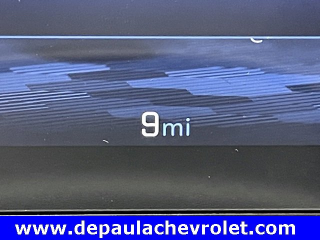 2026 Chevrolet Equinox LT photo 2