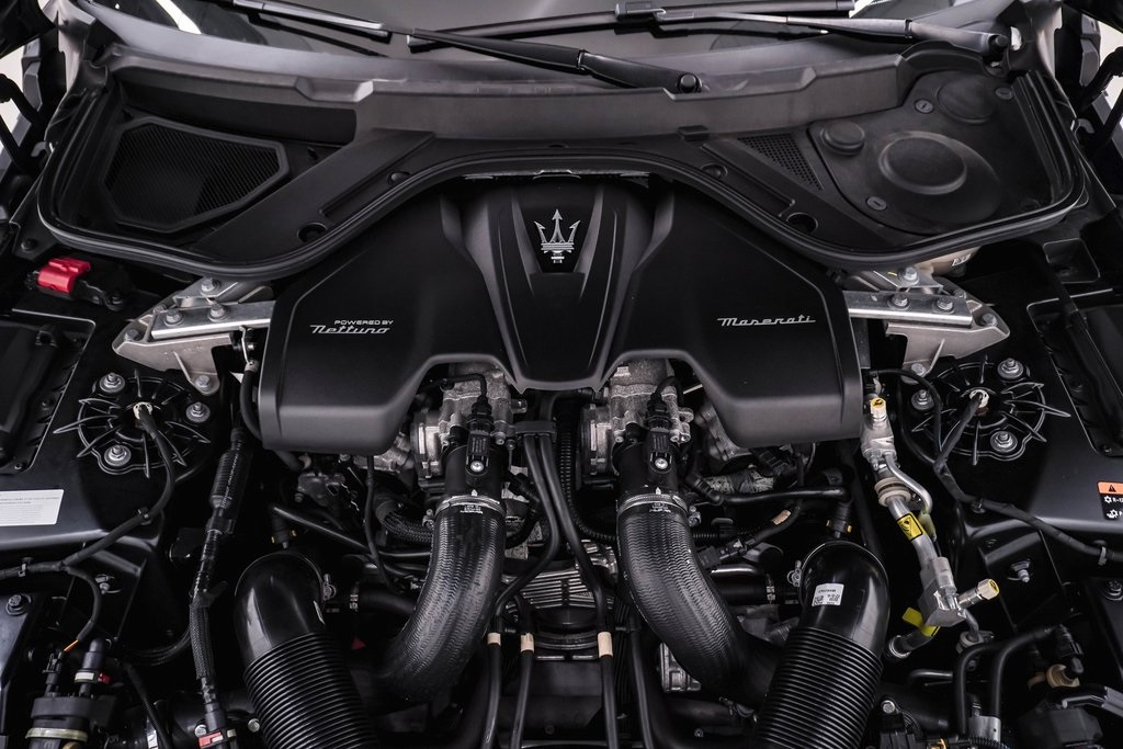 2024 Maserati Granturismo Modena photo 28
