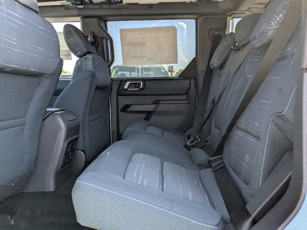 2025 Ford Bronco Heritage First Edition photo 13