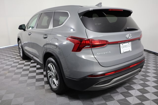 2022 Hyundai Santa Fe SE photo 4