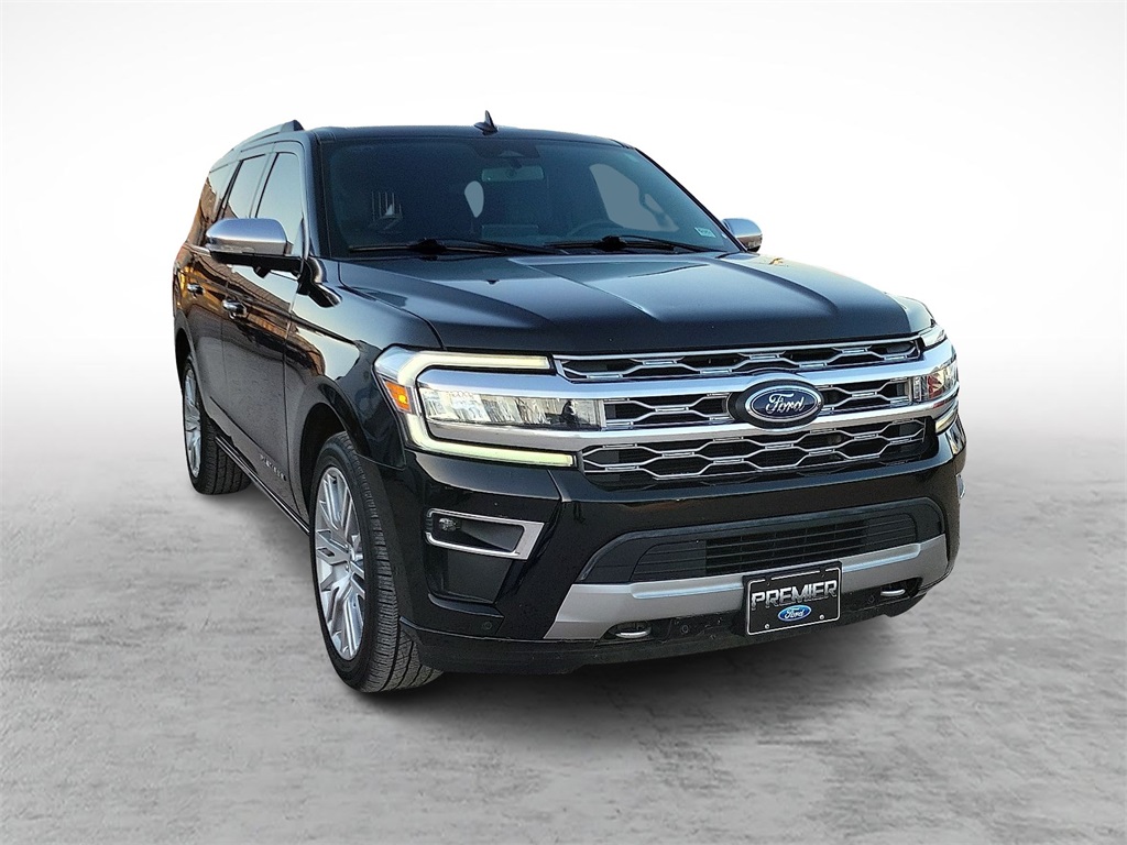 2024 Ford Expedition Platinum photo 2