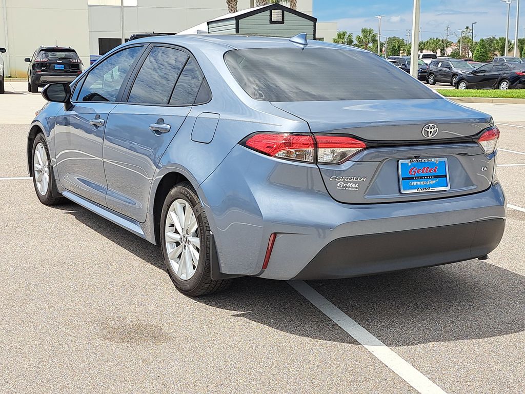 2023 Toyota Corolla LE photo 4