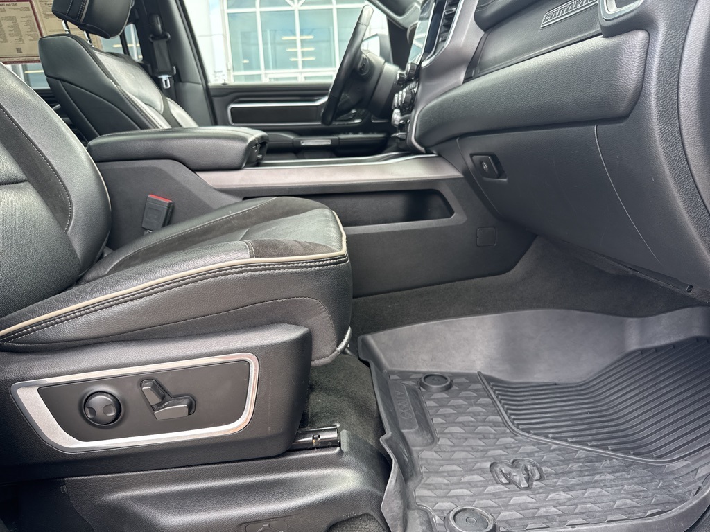 2022 Ram 1500 Laramie photo 26